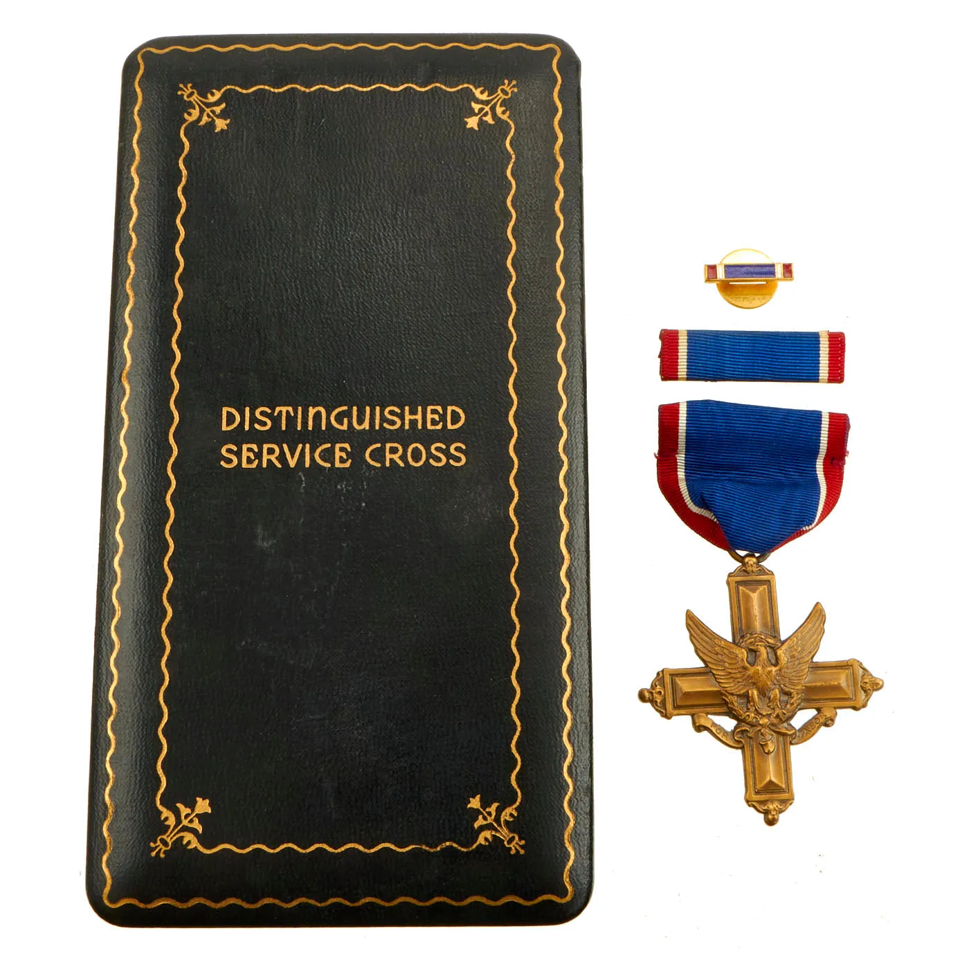 Original U.S. WWII Cased Numbered Distinguished Service Cross Set by Medallic Art Company in 1942 - #11104